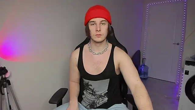 Vincent Strong online show from 12/03/24, 12:49