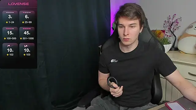 Vincent Strong online show from 10/12/25, 08:57