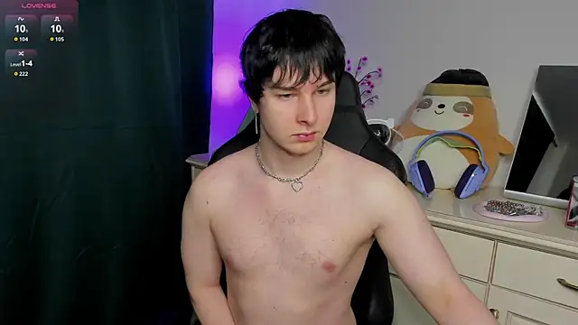 Vincent Strong online show from 02/27/26, 07:41