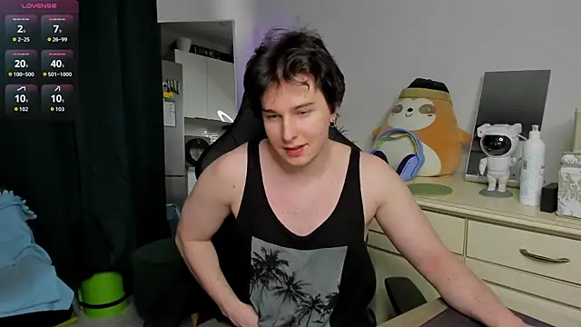 Vincent Strong online show from 04/05/26, 02:36