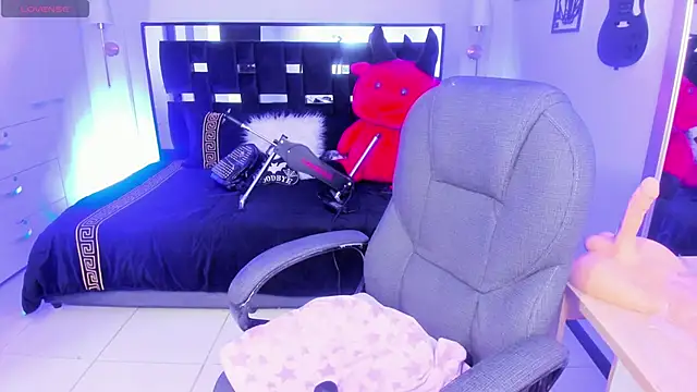 Kadarah online show from 10/24/25, 07:10