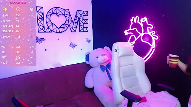 demyanderson  online show from 01/07/25, 09:35