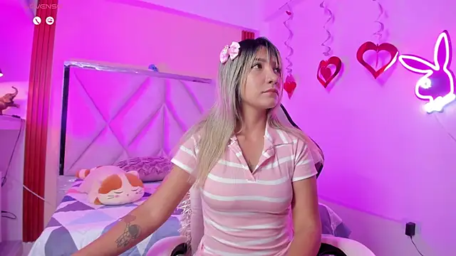 Happy tits online show from 01/26/25, 11:06