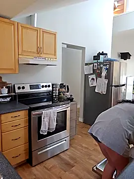 Snapshot of anyalikestosuck chatting on 02/28/25, 08:28 anyalikestosuck online show from 02/28/25, 08:28