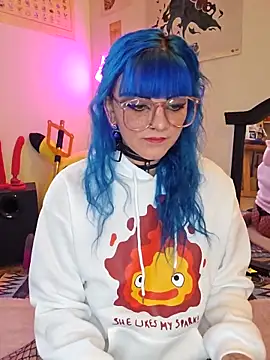 Snapshot of anyalikestosuck chatting on 09/27/25, 03:17 anyalikestosuck online show from 09/27/25, 03:17