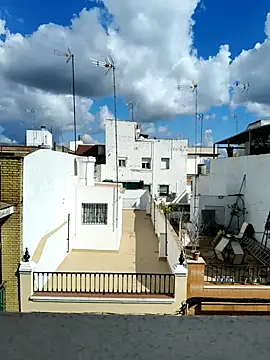 Snapshot of pigboybi chatting on 03/01/25, 01:18 pigboybi online show from 03/01/25, 01:18