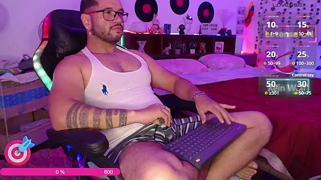 Snapshot of Xein_WoIf chatting on 05/02/26, 03:22 Xein WoIf online show from 05/02/26, 03:22