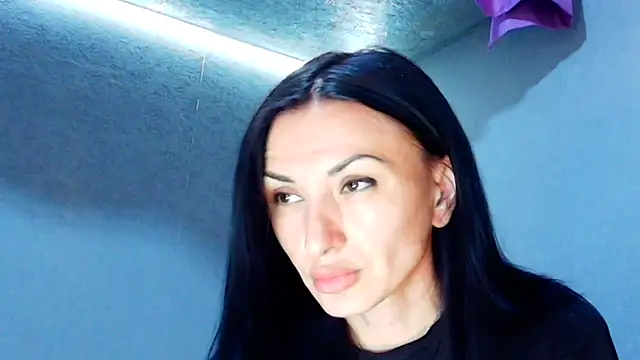 Snapshot of Siaconna chatting on 06/12/26, 08:46 Siaconna online show from 06/12/26, 08:46