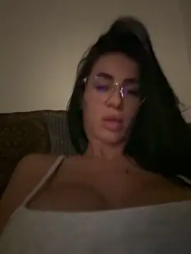 Snapshot of AlexiaStepahn chatting on 09/11/25, 11:05 AlexiaStepahn online show from 09/11/25, 11:05