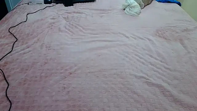 Snapshot of Kellynha_Sweet chatting on 02/10/25, 01:03 Kellynha Sweet online show from 02/10/25, 01:03