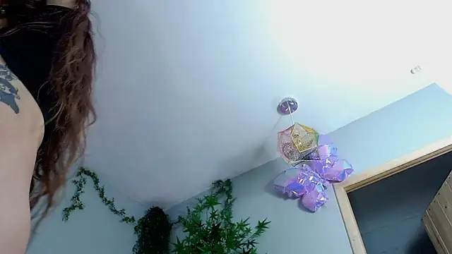 VickyJackson  online show from 03/19/25, 10:20