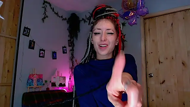 VickyJackson  online show from 11/19/25, 01:27