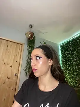 VickyJackson  online show from 03/03/26, 04:13