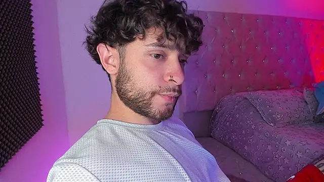 AbbyAndChris2 online show from 04/03/26, 07:39