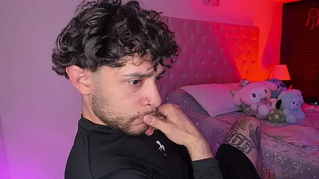 AbbyAndChris2 online show from 04/14/26, 06:41