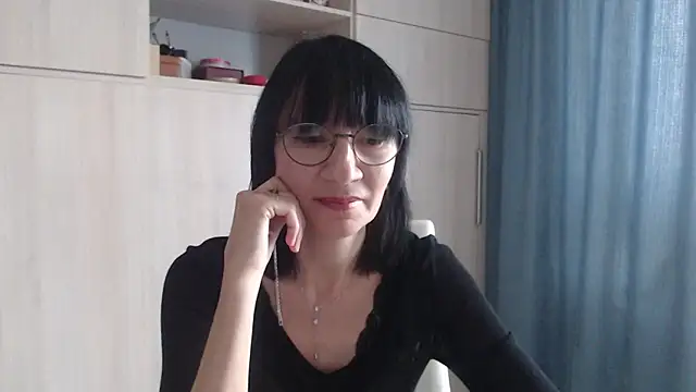 Erica95Bloom online show from 09/17/25, 06:59