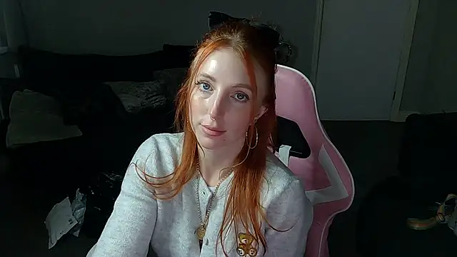 Red firesquirt online show from 01/20/25, 04:01