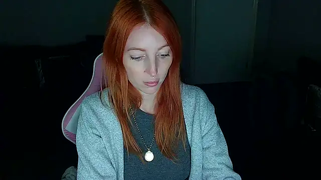 Red firesquirt online show from 02/07/25, 02:37