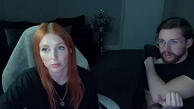 Red firesquirt online show from 02/15/25, 09:37