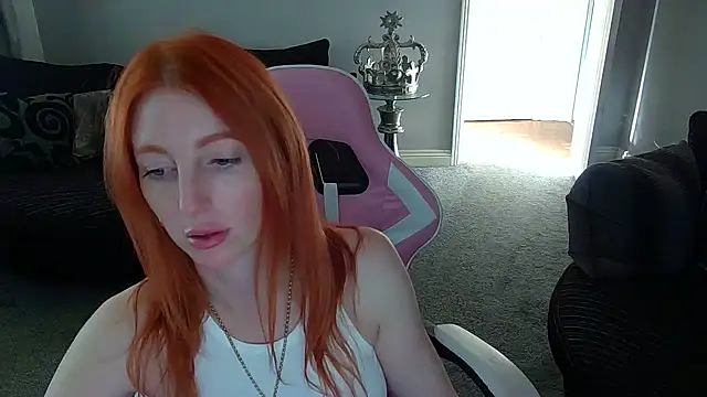 Red firesquirt online show from 02/24/25, 02:26