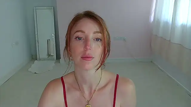 Red firesquirt online show from 06/17/26, 02:07