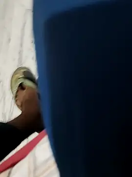 Snapshot of xxxhugedick0001 chatting on 03/04/25, 07:19 xxxhugedick0001 online show from 03/04/25, 07:19