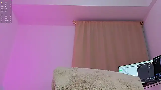 soyamandaa  online show from 11/04/25, 01:27