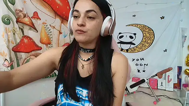 Snapshot of LovelyAzucena chatting on 06/10/26, 03:11 LovelyAzucena online show from 06/10/26, 03:11