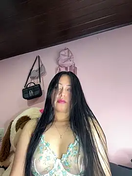 Noa Sakura  online show from 12/05/25, 08:27