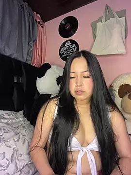 Noa Sakura  online show from 04/07/26, 11:59