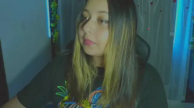 Emilyy Collinss online show from 01/08/25, 07:56