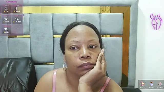 Snapshot of Cholatin chatting on 09/27/25, 11:37 Cholatin online show from 09/27/25, 11:37