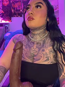 CloeeBeckam online show from 03/18/26, 08:34