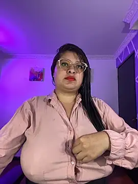 MiiaaJoness online show from 11/14/25, 03:00