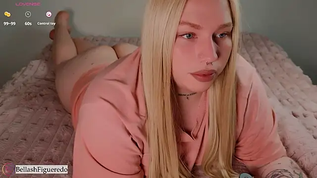 Snapshot of IsabellaFigueredo__ chatting on 02/11/26, 06:51 IsabellaFigueredo online show from 02/11/26, 06:51