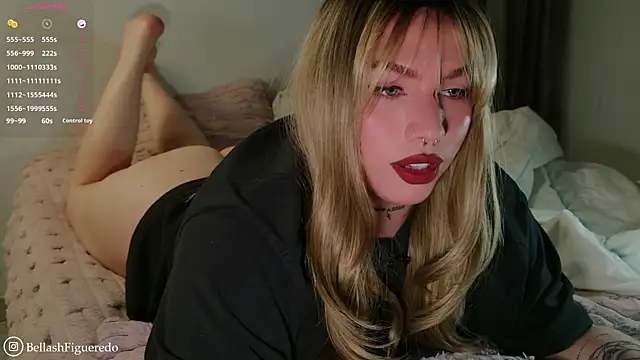Snapshot of IsabellaFigueredo__ chatting on 07/17/26, 09:49 IsabellaFigueredo online show from 07/17/26, 09:49