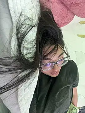 CelesteBrucee online show from 04/11/26, 01:43