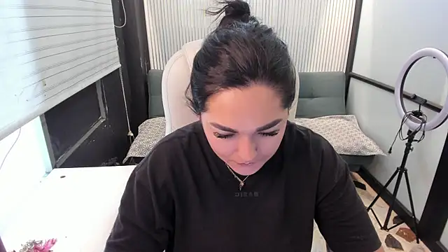 CelesteBrucee online show from 04/16/26, 07:36