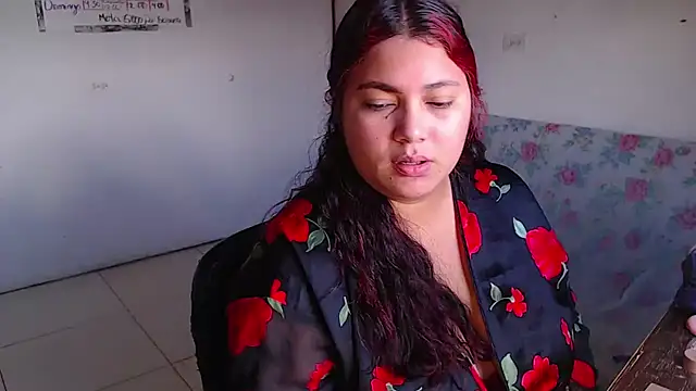 girl milk2 online show from 11/02/25, 04:20