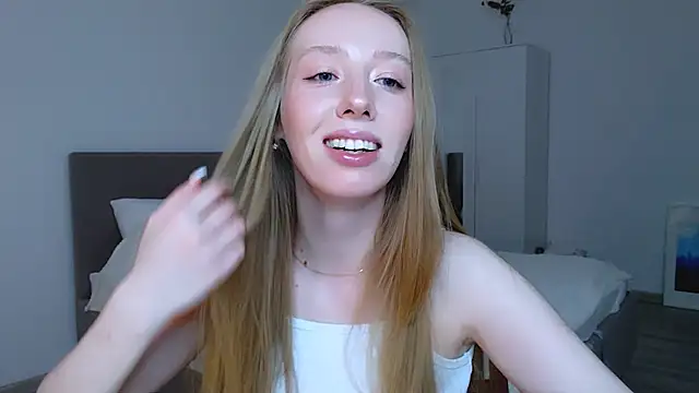 Luna insniity online show from 12/22/24, 10:36