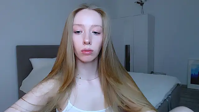 Luna insniity online show from 01/09/25, 11:34