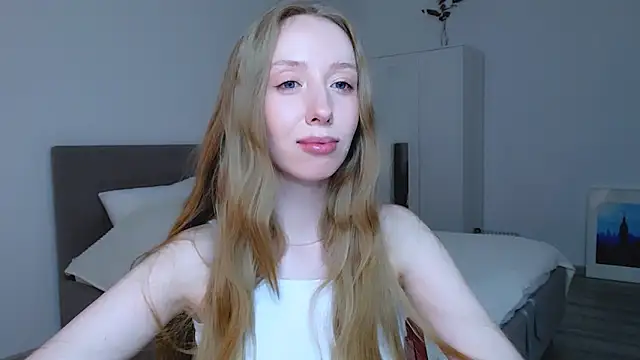 Luna insniity online show from 02/10/25, 10:30