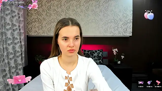 Snapshot of Donna_Evans chatting on 12/05/24, 03:04 Donna Evans online show from 12/05/24, 03:04