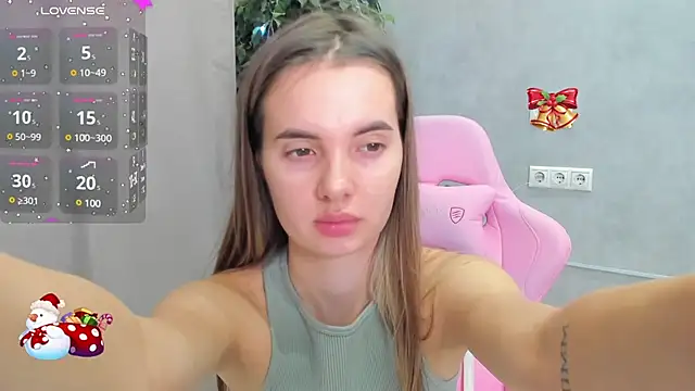 Snapshot of Donna_Evans chatting on 12/16/24, 03:08 Donna Evans online show from 12/16/24, 03:08