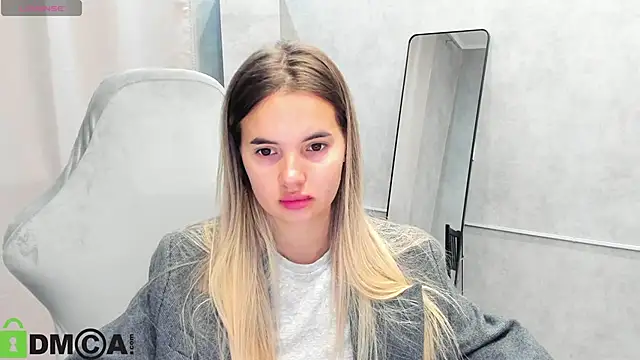 Snapshot of Donna_Evans chatting on 09/12/25, 12:00 Donna Evans online show from 09/12/25, 12:00