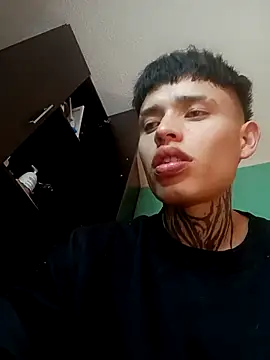  justinmoon2 online show from 02/08/25, 07:59