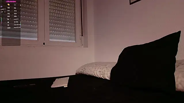 mrj99219 online show from 04/18/26, 06:06