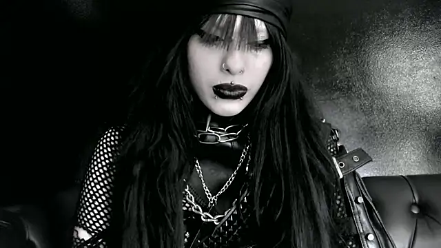 XXIOUX online show from 03/23/26, 06:12