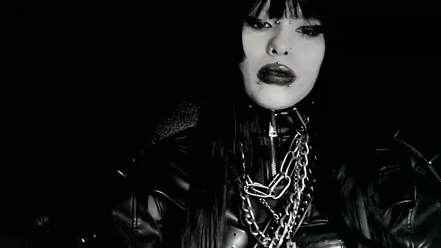 XXIOUX online show from 04/11/26, 02:16