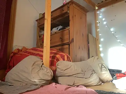 AnitaGape online show from 02/03/25, 09:52